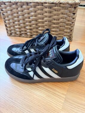 Adidas Kids Size 3 Samba Sneakers